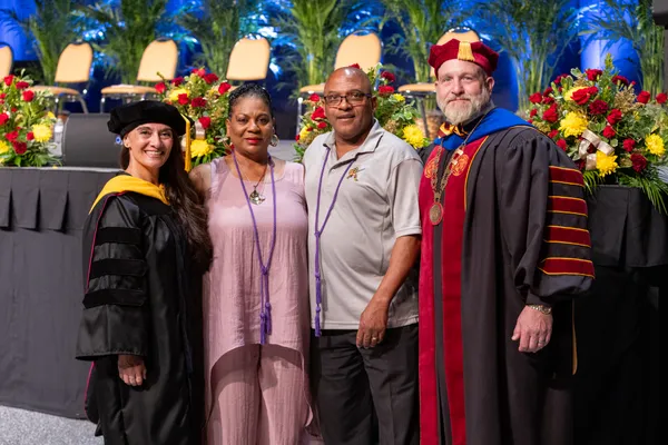 Jaida Payne family awards DPT graduates gift at commencement