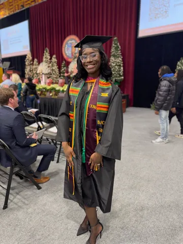 DeAzhane’ M. Matthews-Rosendary became one of the first Ǻ graduates to earn a bachelor’s degree through a new partnership program with Erie County Community College that allows students to earn their bachelor’s after completing their associate’s degree.