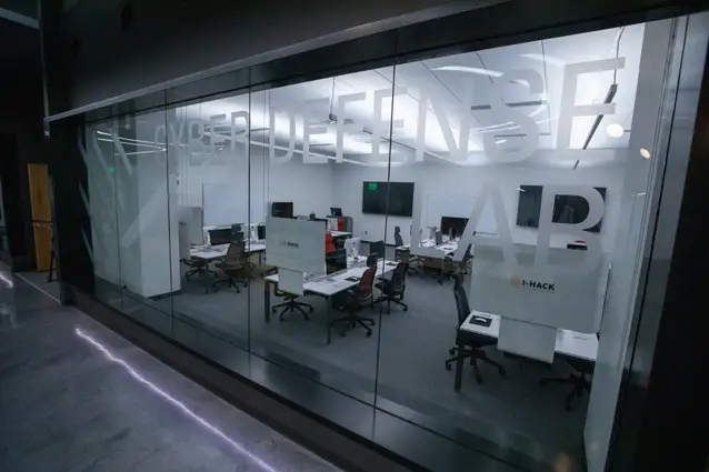 Learn how to defend against cyber attacks in ˶ƽ's cyber defense lab