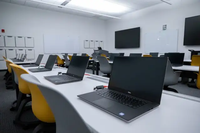 Institute for Health and Cyber Knowledge Computer Lab