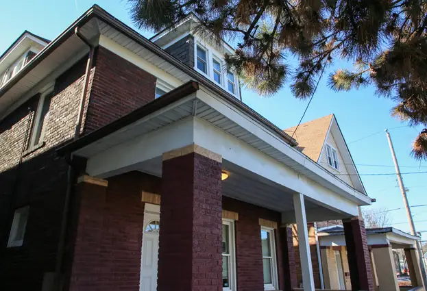 Houses at 502 and 504 Sassafras Street