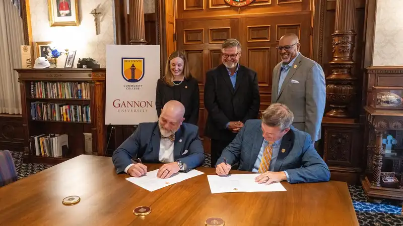 91 President Walter Iwanenko and EC3 President Chris Gray sign Articulation Agreement July 23, 2024