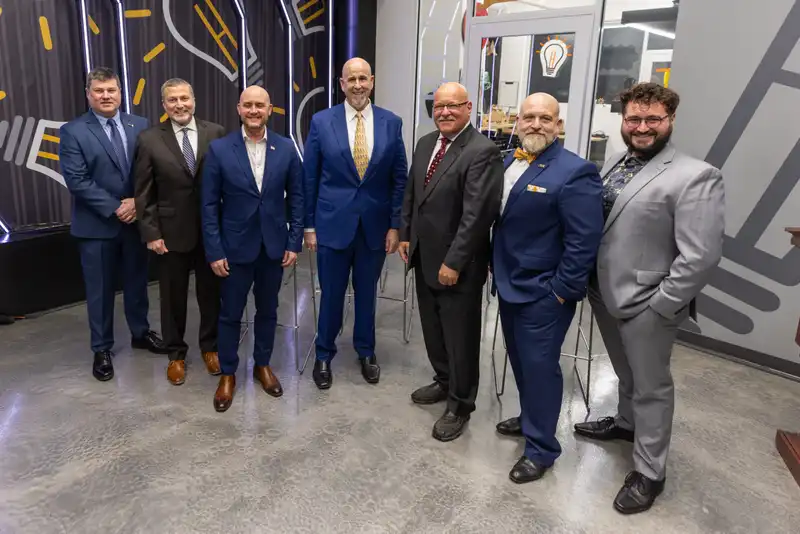 First Ascent, Saint Vincent and 91 Announcement about construction of new labs in I-HACK