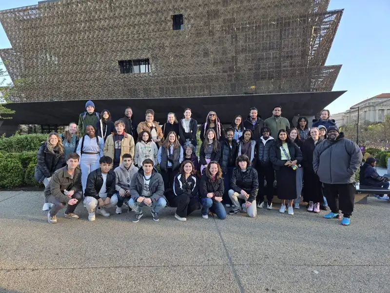 A group photo of students on the Washington, D.C. trip