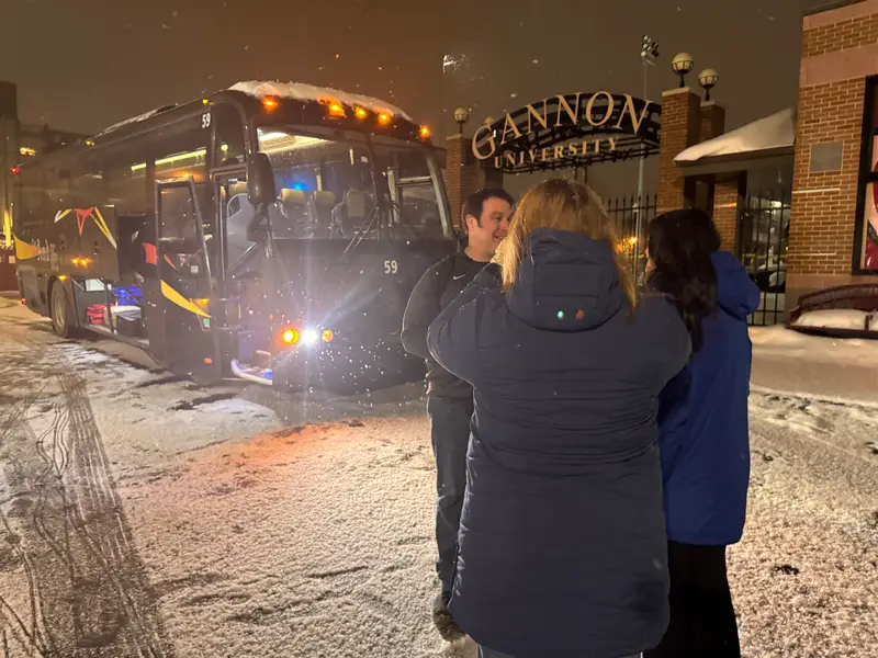 A group of ������Ƶ students departs for Super Bowl LX