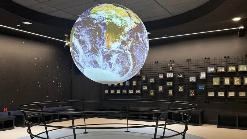 CLEER Grand Opening NOAA Science on a Sphere